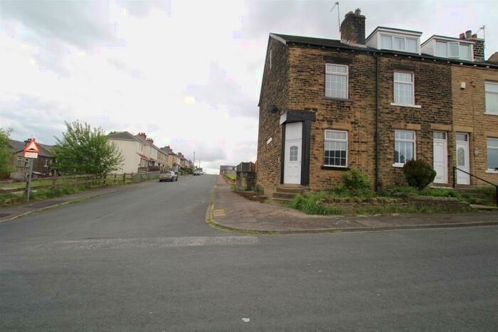 3 Bedroom End Of Terrace House To Rent In Alexandra Road, Eccleshill, Bradford, BD2