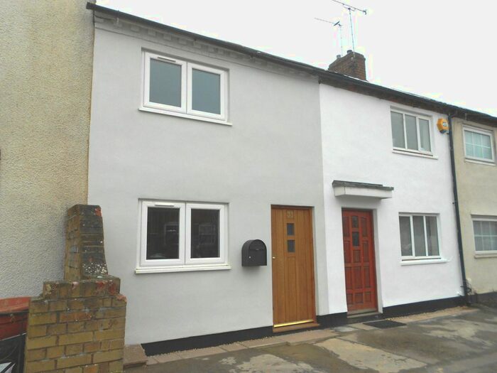 2 Bedroom Terraced House To Rent In Western Road, Tring, HP23