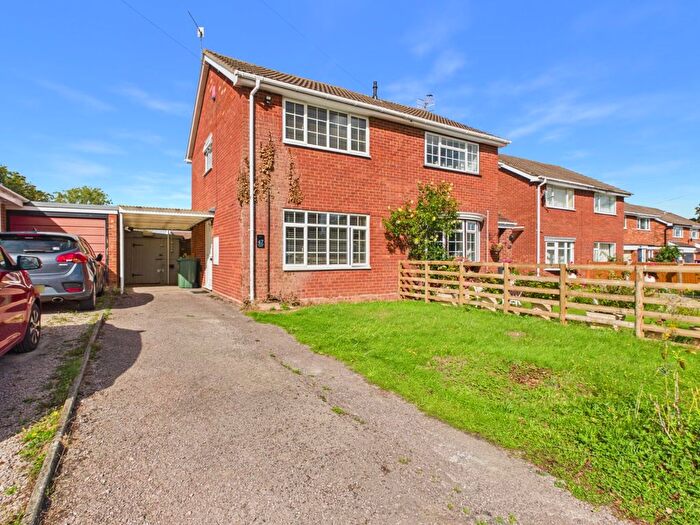 2 Bedroom Semi-Detached House For Sale In Jacomb Road, Lower Broadheath, Worcester, Worcestershire, WR2