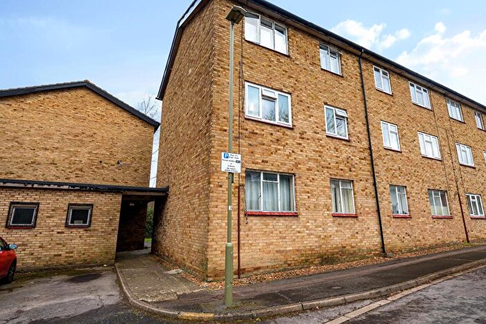 1 Bedroom Apartment To Rent In Millway Close, Oxford, OX2