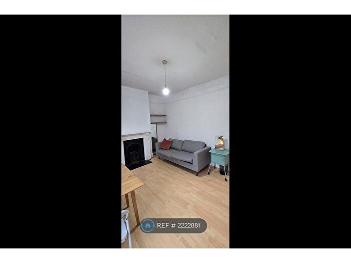 1 Bedroom Flat To Rent In Homerton, London, E5