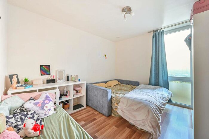 2 Bedroom Flat For Sale In Empire Way, Wembley Park, Wembley, HA9