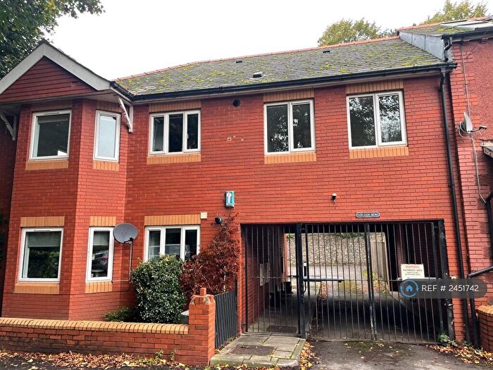 2 Bedroom Flat To Rent In Fairleigh Mews, Cardiff, CF11