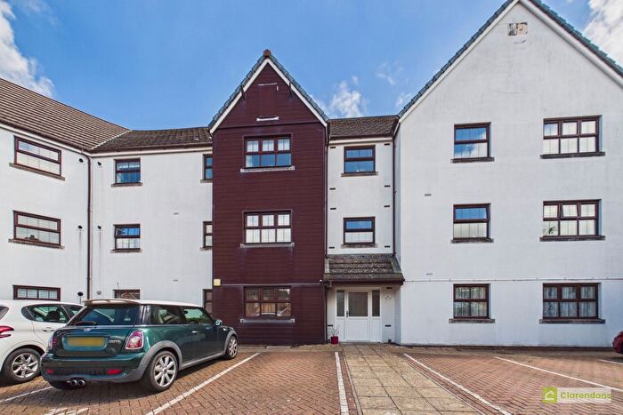 3 Bedroom Terraced House For Sale In Antigua Close, Eastbourne, BN23