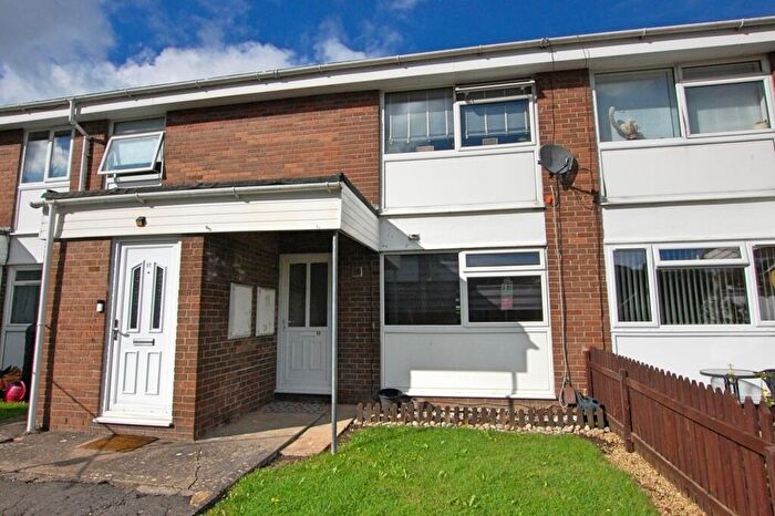 2 Bedroom Flat For Sale In New Cheltenham Road, Kingswood, Bristol, BS15