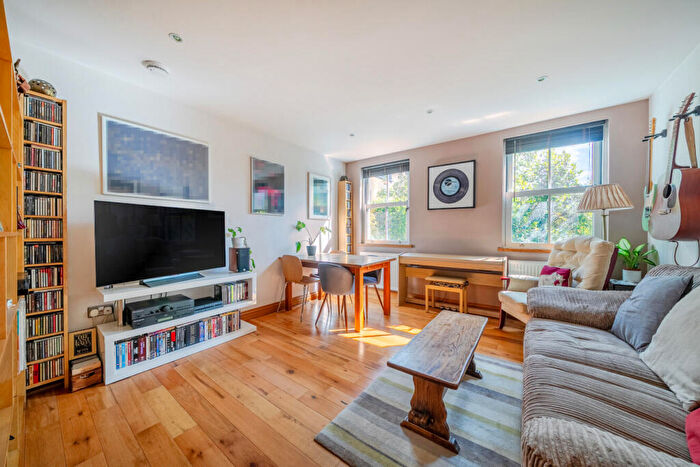 1 Bedroom Flat For Sale In Dalton Street, West Norwood, London, SE27