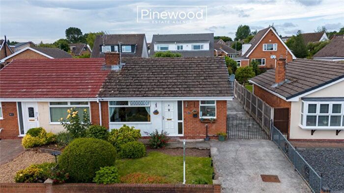 2 Bedroom Bungalow For Sale In Halkyn View, Connah's Quay, CH5