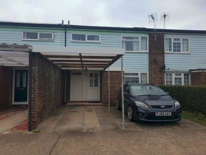 3 Bedroom Terraced House To Rent In Stephenson Close, Aylesbury, HP19