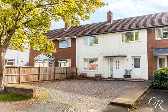 3 Bedroom Terraced House For Sale In Village Road, Cheltenham, GL51