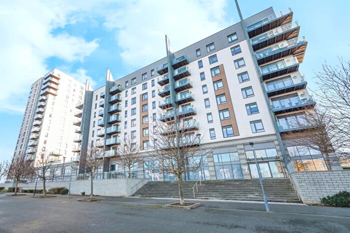 3 Bedroom Apartment For Sale In Pegasus Way, Gillingham, ME7