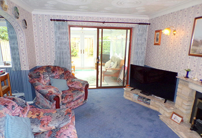 3 Bedroom Detached House For Sale In Larksfield Avenue, Bournemouth, Dorset, BH9