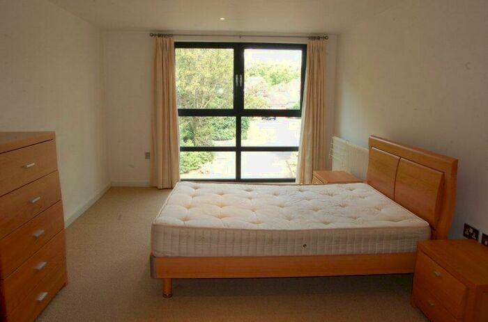 2 Bedroom Apartment To Rent In Ratcliffe Road, Stoneygate, LE2