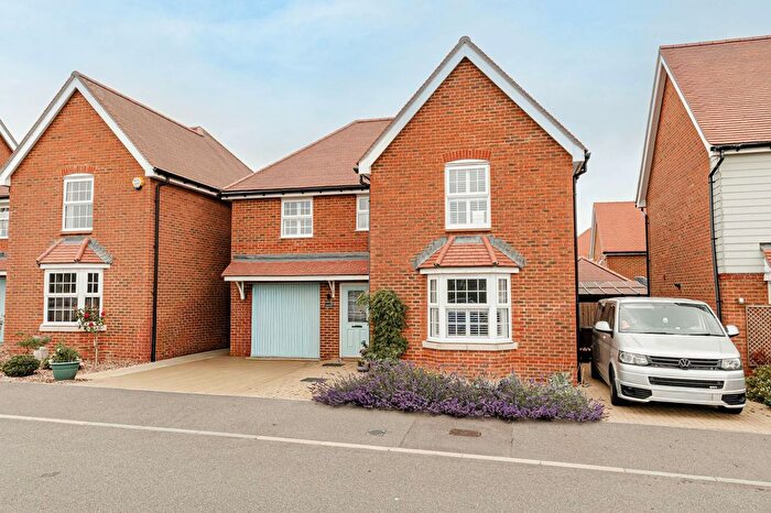 4 Bedroom Detached House For Sale In Jupiter Grove, Faversham, ME13