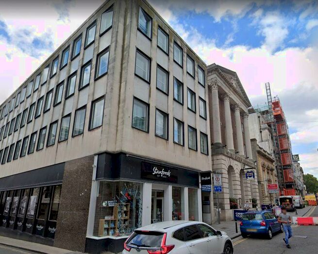 4 Bedroom Flat To Rent In Corn Street, Bristol, BS1