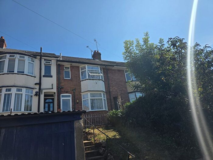 5 Bedroom Terraced House To Rent In Talbot Road, Luton, Bedfordshire, LU2