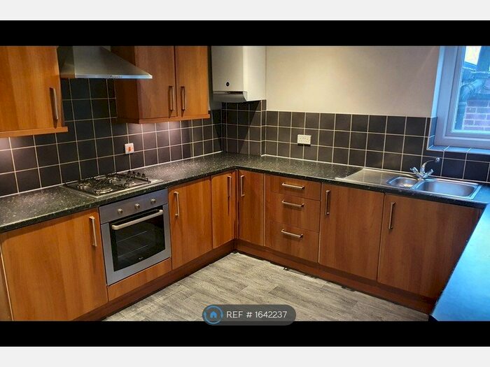 1 Bedroom Flat To Rent In Newbold Road, Chesterfield, S41