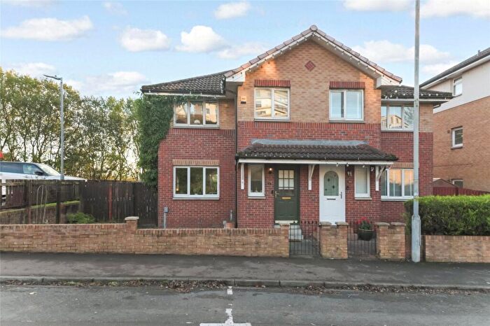 3 Bedroom Semi Detached House For Sale In Queen Elizabeth Gardens, Clydebank, West Dunbartonshire, G81