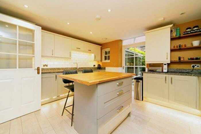 4 Bedroom Property To Rent In Catharine Street, Liverpool, L8