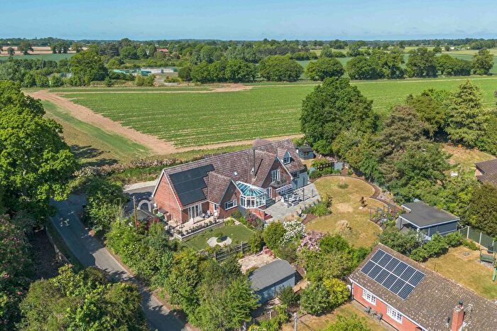 7 Bedroom Detached House For Sale In Church Road, Postwick, Norwich, NR13