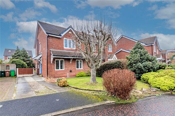 3 Bedroom Semi-Detached House For Sale In Tydeman Walk, Milnrow, Rochdale, Greater Manchester, OL16