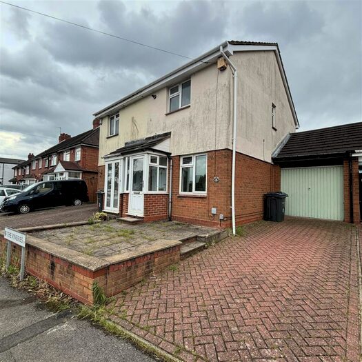 2 Bedroom Semi-Detached House To Rent In The Vineries, Birmingham, B27