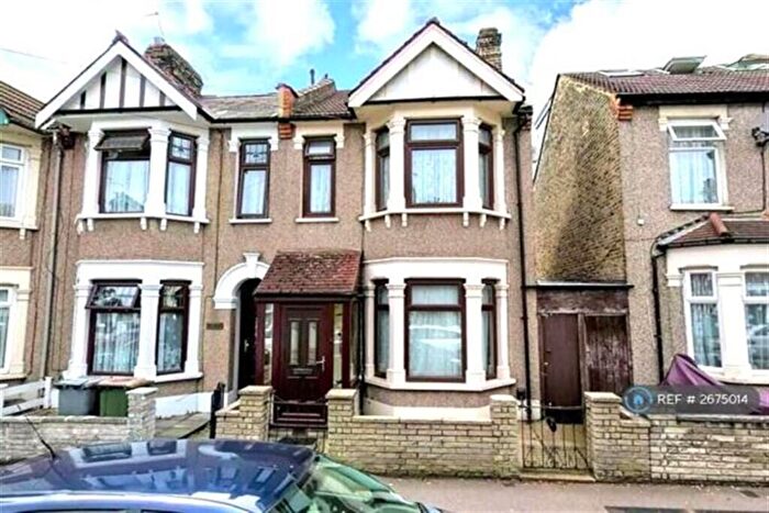 3 Bedroom House To Rent In Chesley Gardens, E6