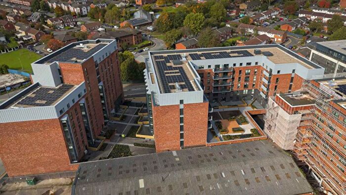 3 Bedroom Apartment For Sale In Merchants Wharf, Manchester, M5