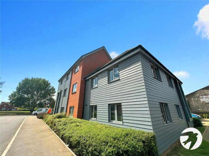 2 Bedroom Flat To Rent In Baird Way, Minster On Sea, Sheerness, Kent, ME12