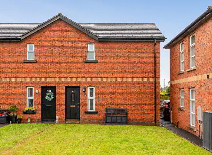 2 Bedroom Semi-Detached House For Sale In Balmoral Square, Bangor, BT19