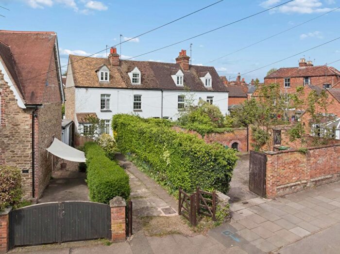 2 Bedroom Terraced House For Sale In Park Road, Abingdon, OX14