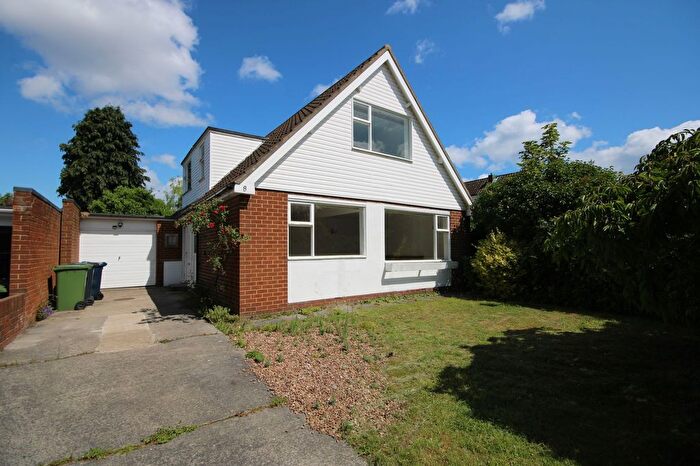 3 Bedroom Link Detached House For Sale In High Sand Grove, Cleadon, SR6