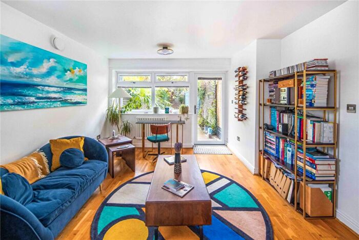 1 Bedroom Flat To Rent In Angelica House, Sycamore Avenue, London, E3