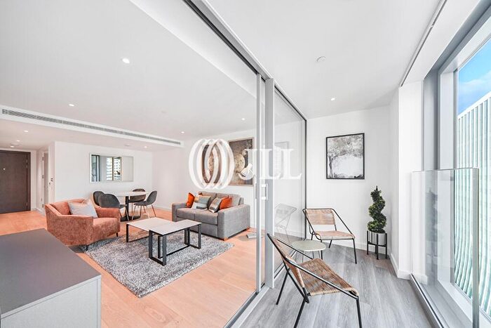 1 Bedroom Flat To Rent In Landmark Pinnacle, London, E14