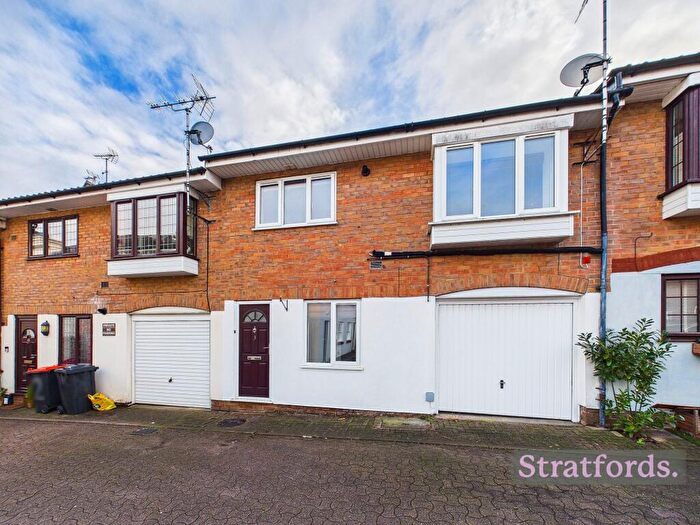 1 Bedroom Terraced House To Rent In Old Chapel Mews, Leighton Buzzard, LU7