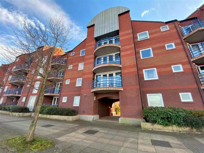 2 Bedroom Flat To Rent In Princes Reach, Ashton-On-Ribble, Preston PR2