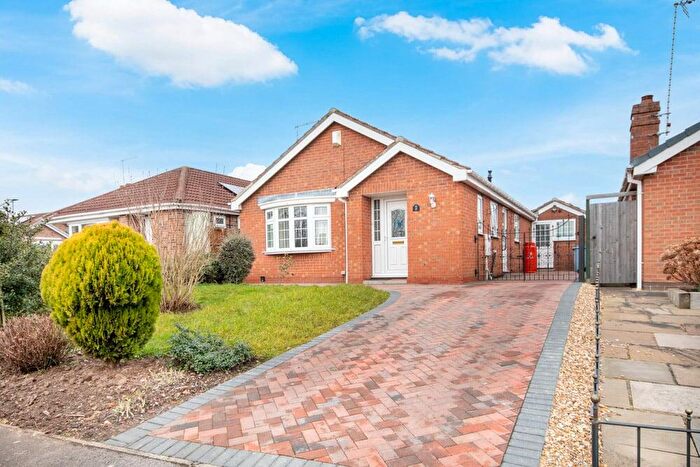 4 Bedroom Detached Bungalow For Sale In Aspen Close, Tuxford, Newark, NG22