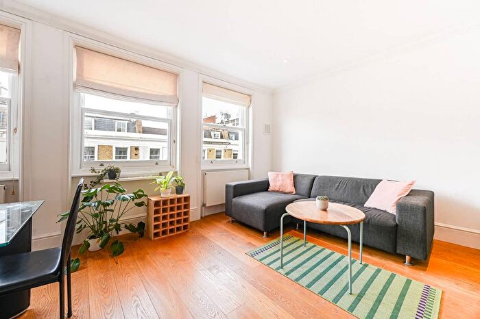 2 Bedroom Flat To Rent In Collingham Place, London, Pz, Earls Court, London, SW5