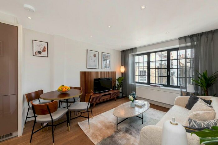 2 Bedroom Flat To Rent In Omega Place, London, N1