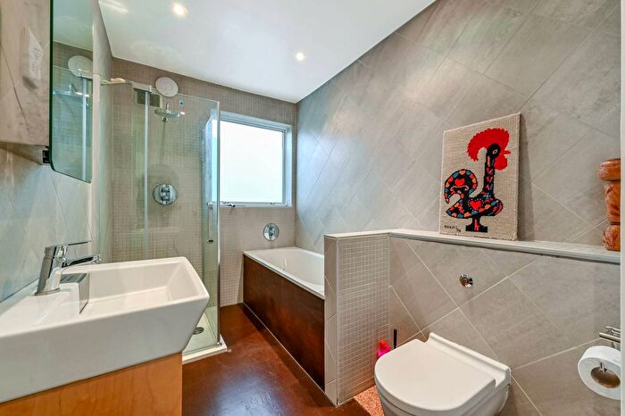 1 Bedroom Flat To Rent In Raglan Street, Kentish Town, London, NW5