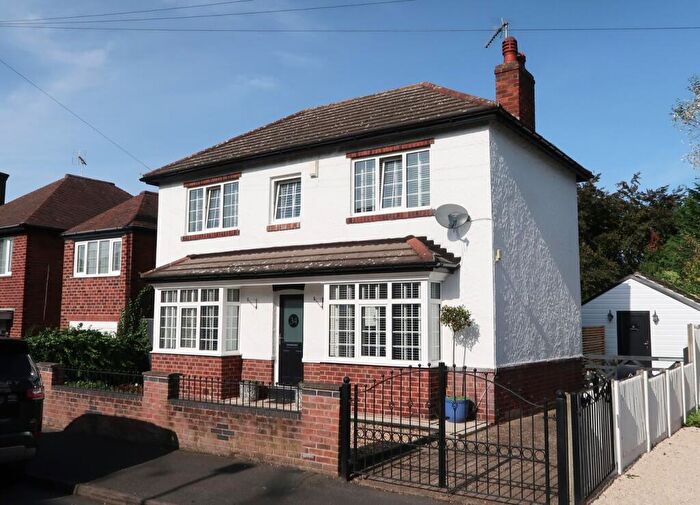 4 Bedroom Detached House To Rent In Carlton Avenue, Worksop, S81