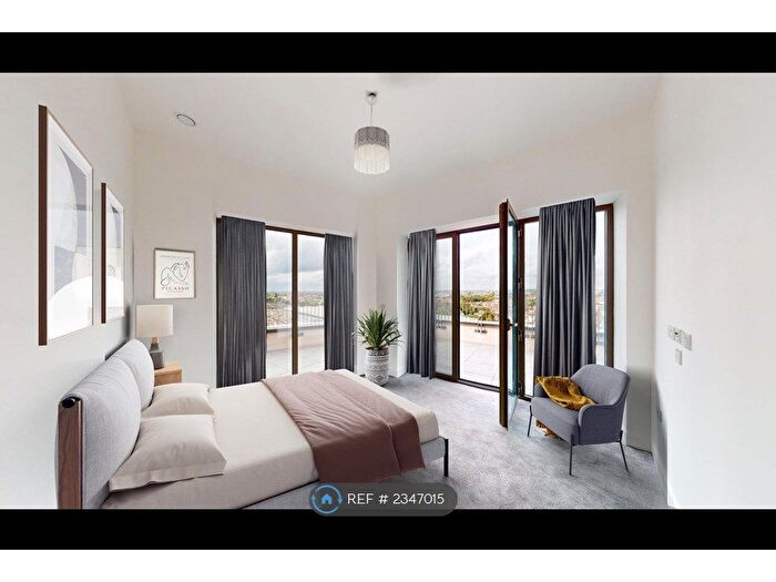 2 Bedroom Flat To Rent In Oto Tower, Ilford, IG3