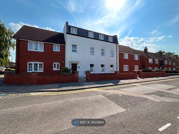 1 Bedroom Flat To Rent In The Old Fire Station, Canterbury, CT2