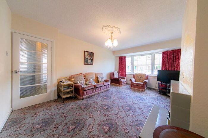 2 Bedroom Semi-Detached Bungalow For Sale In No., Roylen Avenue, Poulton - Le - Fylde, Lancs, FY6