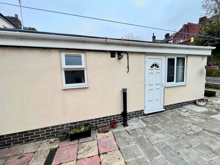 1 Bedroom Studio To Rent In Bolsover Road, Sheffield, S5