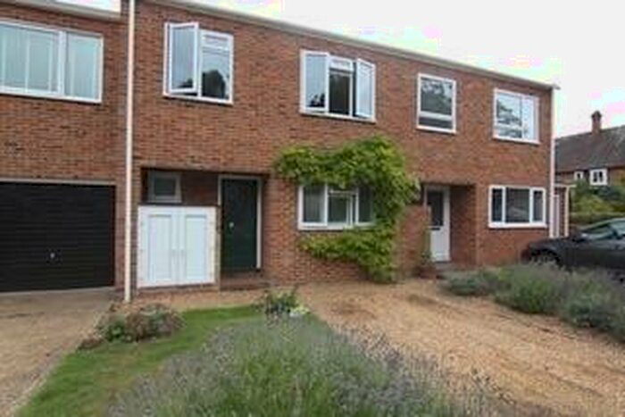 4 Bedroom Terraced House To Rent In Egerton Place, Weybridge, KT13