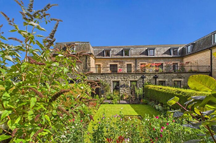 3 Bedroom Town House For Sale In Rothley, Morpeth, NE61