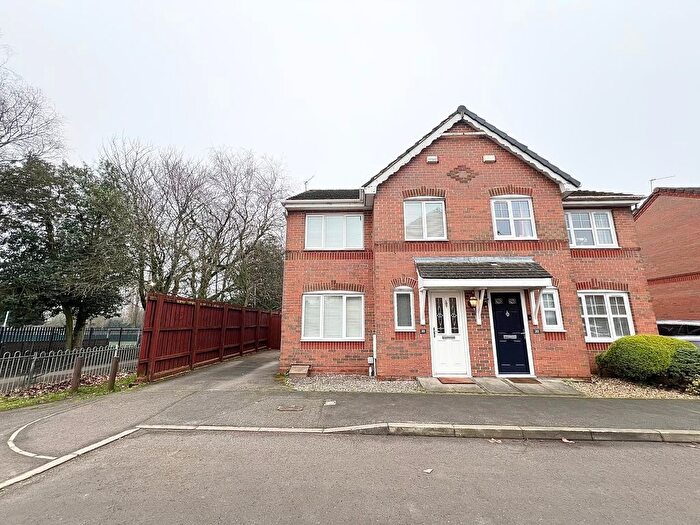 3 Bedroom Semi Detached House To Rent In Victoria Lane, Manchester, M27