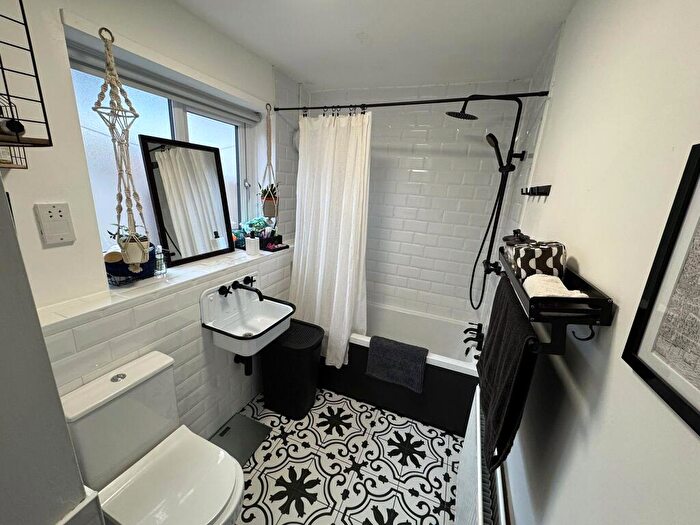 3 Bedroom End Of Terrace House For Sale In Hastings Road, Brighton-le-Sands, Liverpool, Merseyside, L22
