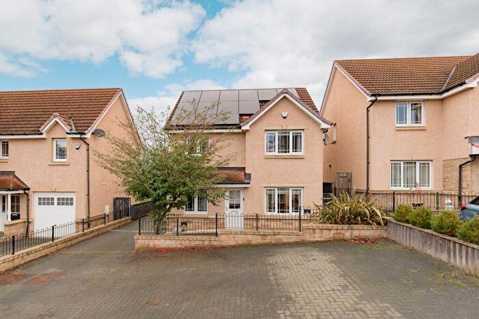 4 Bedroom Detached House For Sale In Sandyriggs Gardens, Dalkeith, Midlothian, EH22