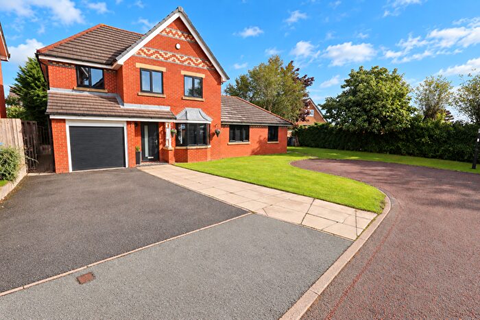 5 Bedroom Detached House For Sale In Countess Close, Wesham, Preston, PR4